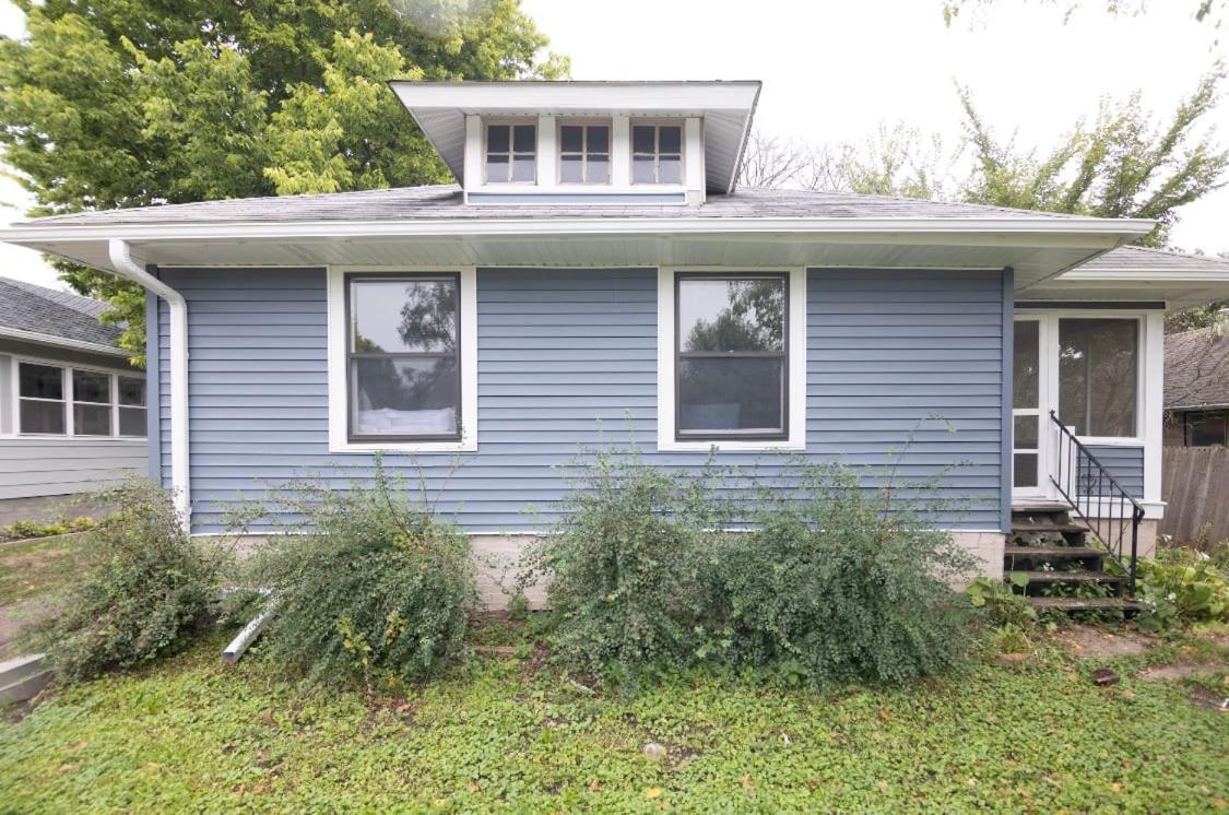 Spacious 2 Bedroom Home Near Ingersoll & Downtown Des Moines Bagian luar foto